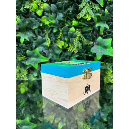 Caja Pequeña Madera Pintada a Mano Rick Pepinillo Rick y Morty